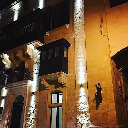 Palais Le Brun Hotel 4*