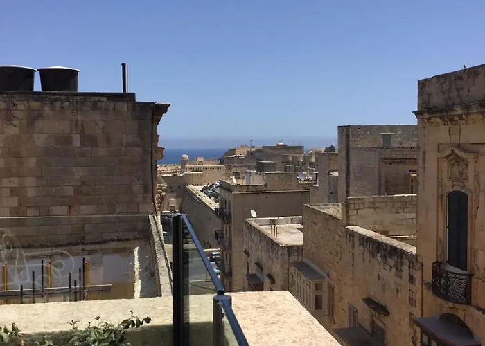 帕莱斯勒布伦酒店 4*