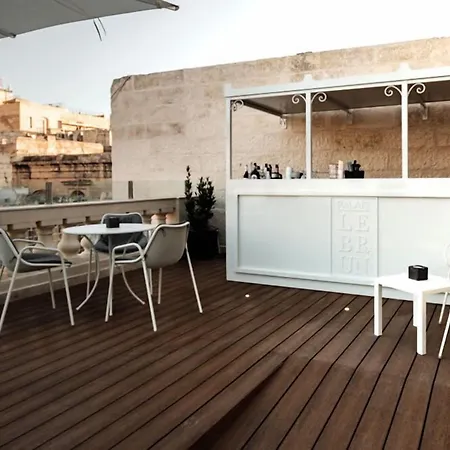 Palais Le Brun فاليتا