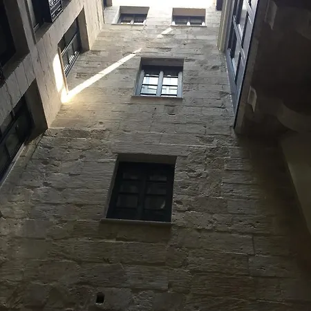 Palais Le Brun Hotel