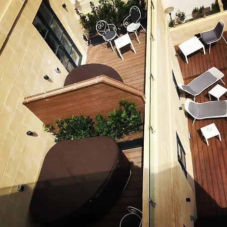 Palais Le Brun Hotel 4*