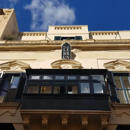 Hotel Palais Le Brun 4*