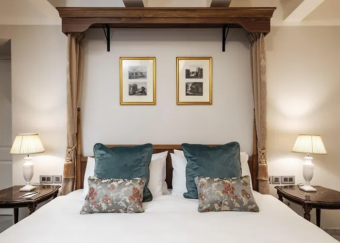 Hotel Palais Le Brun 4*