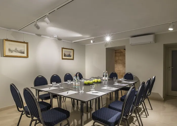 Palais Le Brun Hotel 4*