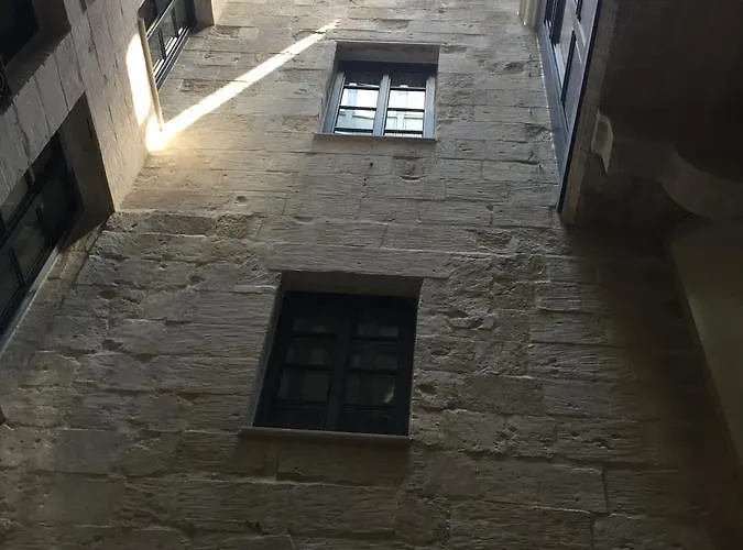 Palais Le Brun 호텔