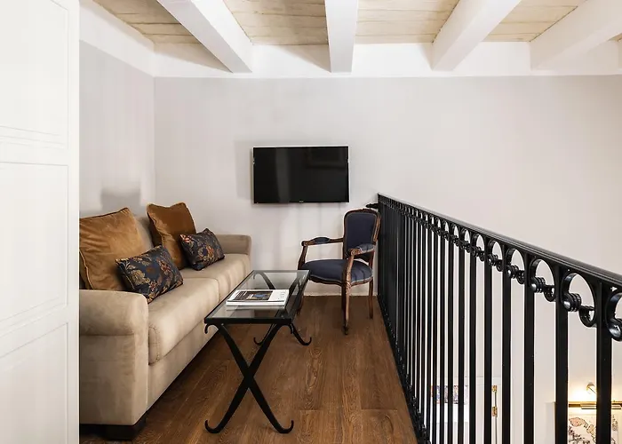 Palais Le Brun Ξενοδοχείο 4*