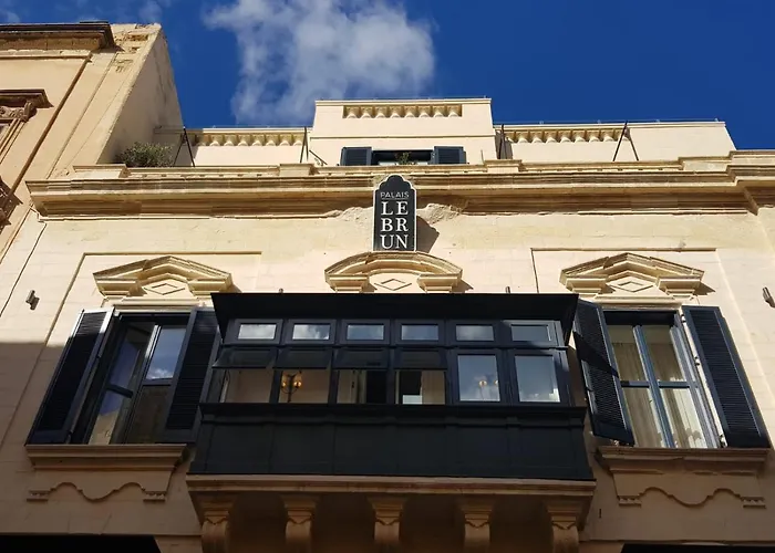 Ξενοδοχείο Palais Le Brun 4*